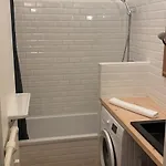 Large 4 In The Center Apartment *