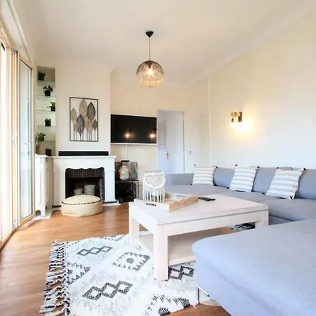 Appartement Grand 4 Pièces En Plein Centre Annecy